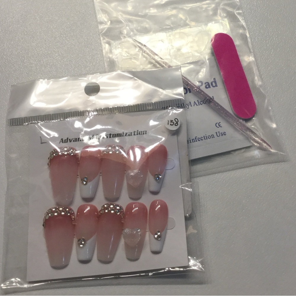 Brand New Hand Made Press on Nails # 138